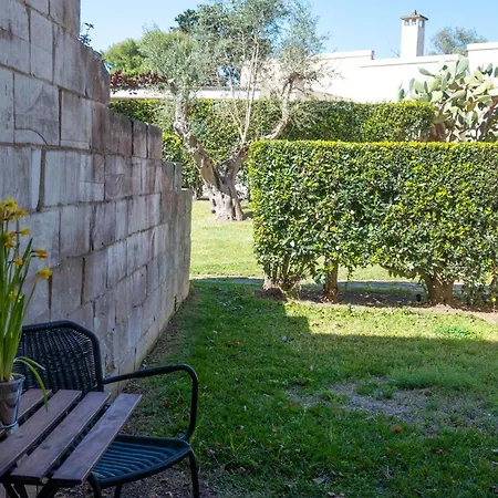 Agriturismo Masseria Del Bosco Makyva Borgagne Buitenkant foto